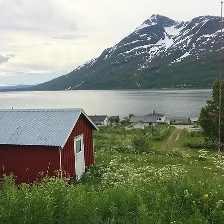 Feriehus * Malsnes